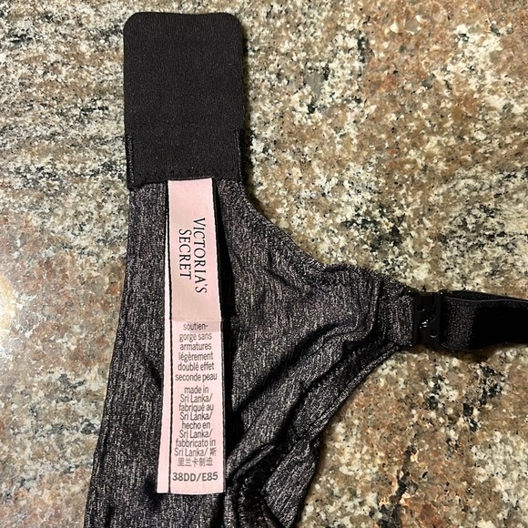 Victoria’s Secret T-shirt lightly lined wireless bra dark gray 38DD - Picture 3 of 7
